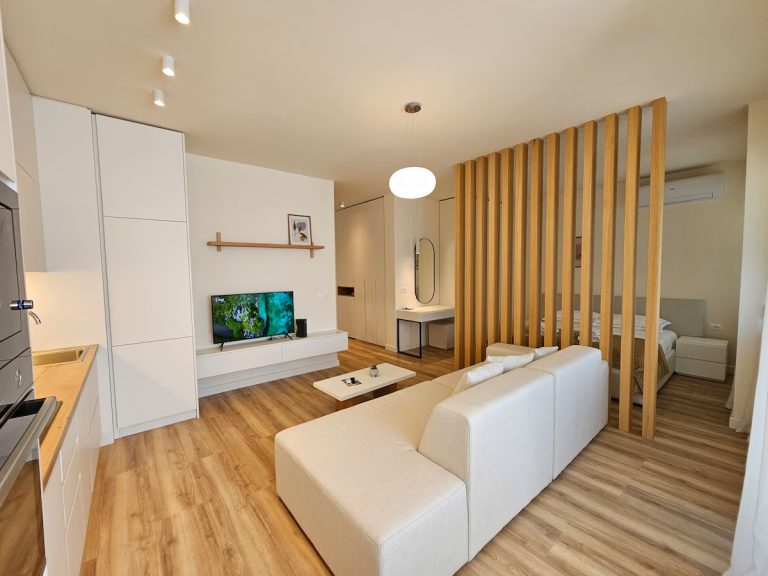 Tatimet nisin kontrollet e apartamenteve në AirBnb dhe Booking, verifikime në qershor-shtator